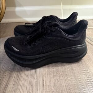 Hoka Bondi 9